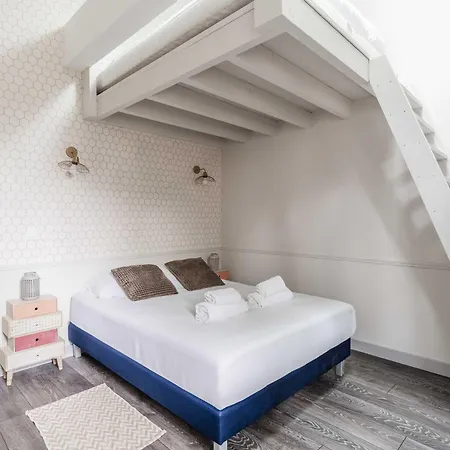 House For 18 People With Cinema Place Morny Holiday home Deauville